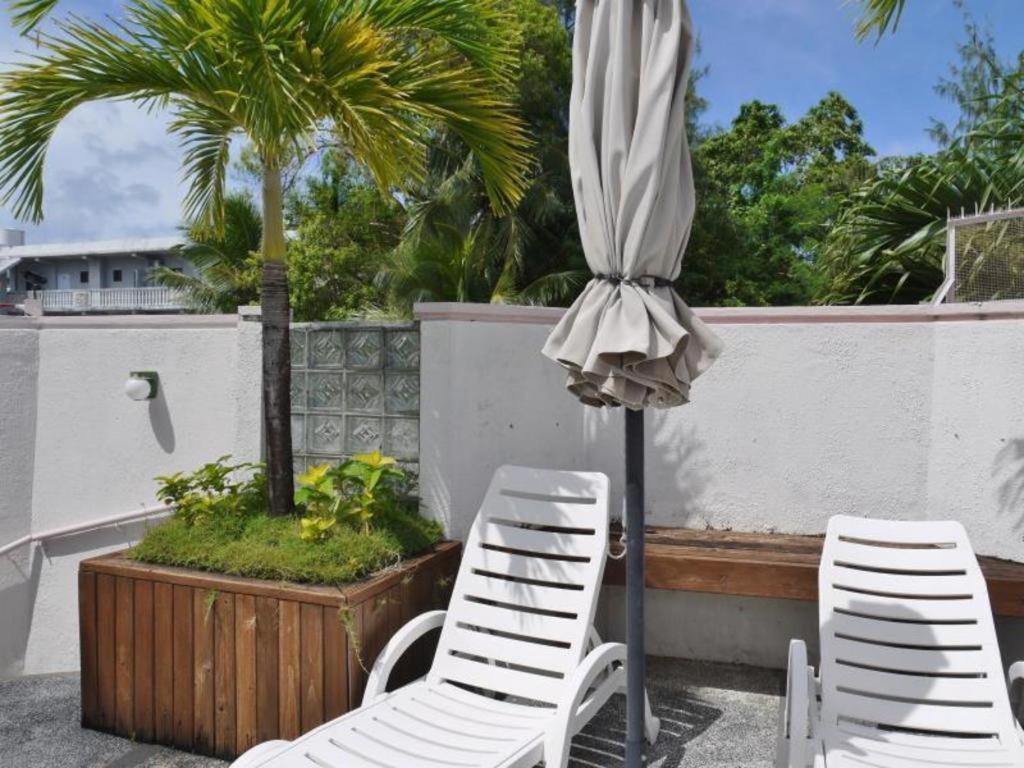 Holiday Saipan Hotel Exterior foto